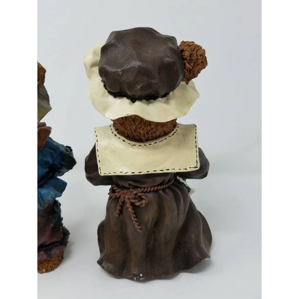 Vtg Harvest bear resin figurine Thanksgiving fall home decor set of 2 farmhouse
